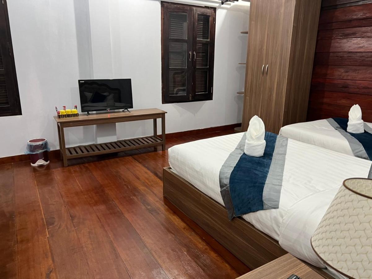 Jasmine Garden Resort Vang Vieng Esterno foto