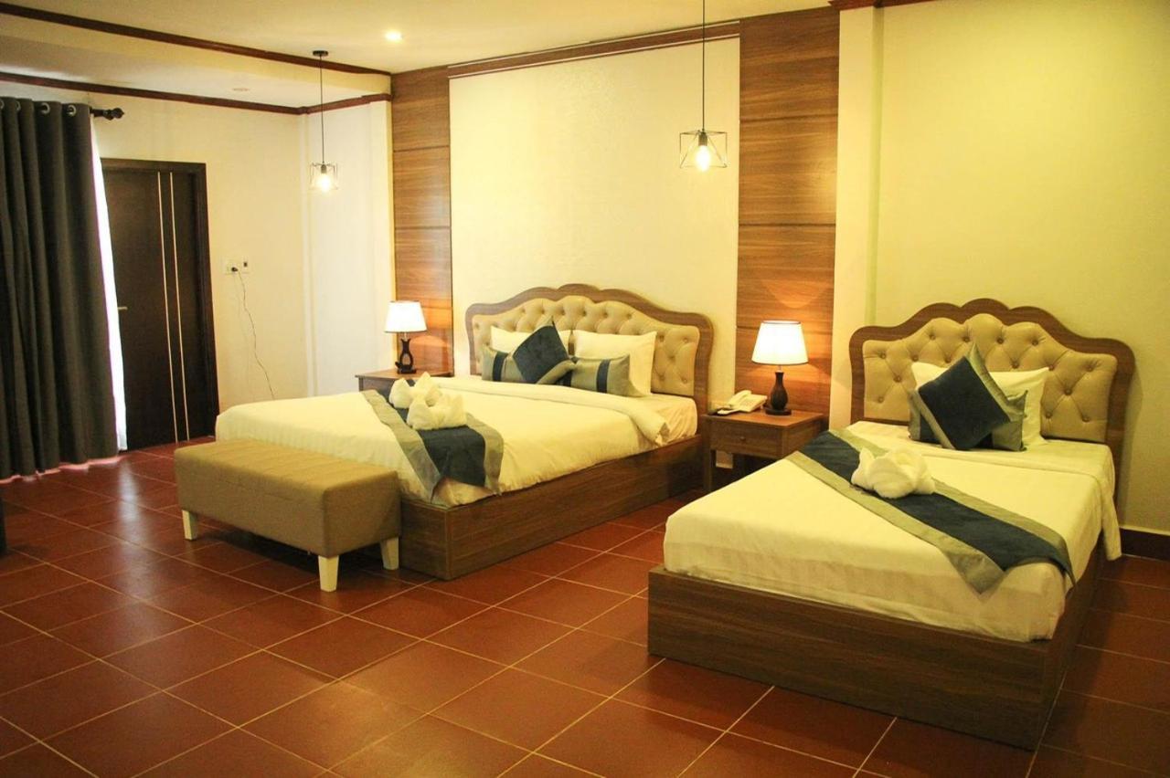 Jasmine Garden Resort Vang Vieng Esterno foto